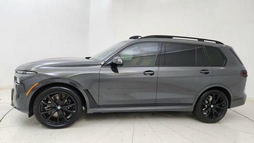 Dravit Grey Metallic 2026 BMW X7 xDrive40i