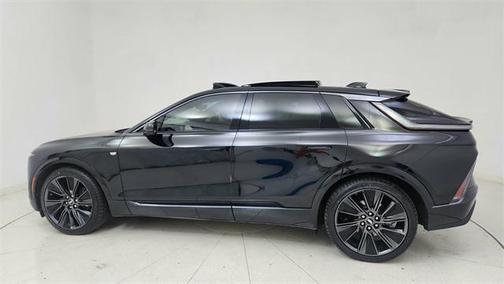 2024 Cadillac LYRIQ Sport