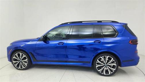 2024 BMW X7 M60i