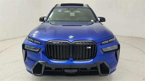 2024 BMW X7 M60i