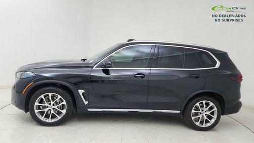 Black Sapphire Metallic 2026 BMW X5 xDrive40i