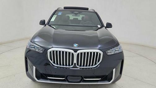 Black Sapphire Metallic 2026 BMW X5 xDrive40i