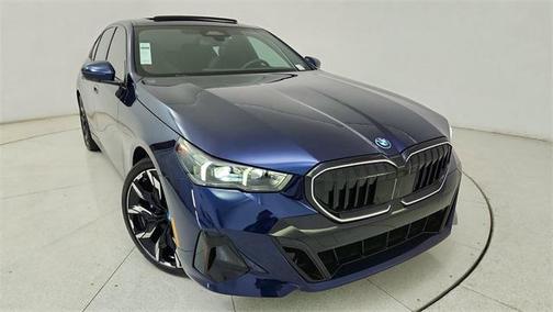 2025 BMW i5 eDrive40
