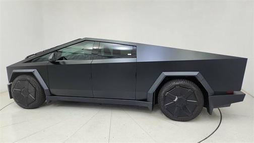 2025 Tesla Cybertruck Cyberbeast