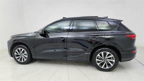 2025 Audi Q6 e-tron Premium Plus quattro