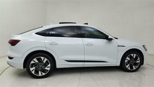 2022 Audi e-tron Sportback S line Prestige