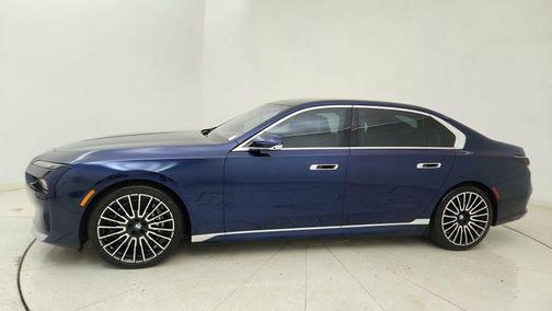 Blue 2025 BMW i7 eDrive50