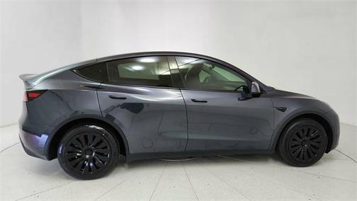 2024 Tesla Model Y Long Range Dual Motor All-Wheel Drive
