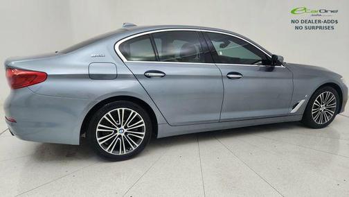 Bluestone Metallic 2018 BMW 530e iPerformance