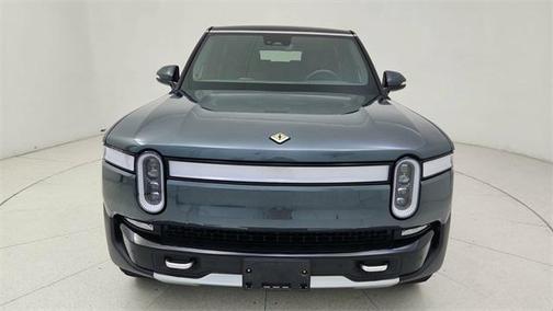 2023 Rivian R1S Adventure