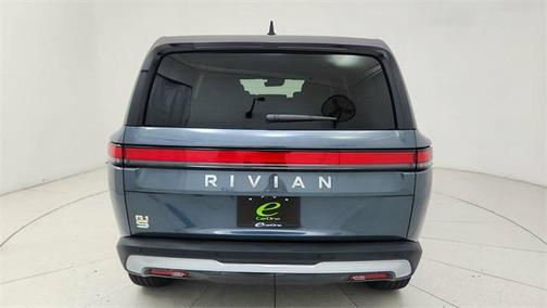 2023 Rivian R1S Adventure