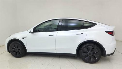 2025 Tesla Model Y Long Range Dual Motor Rear-Wheel Drive