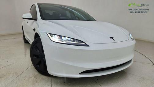 Pearl White Multi-Coat 2024 Tesla Model 3 Long Range