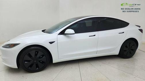 Pearl White Multi-Coat 2024 Tesla Model 3 Long Range