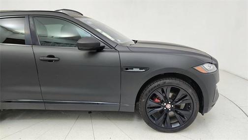 2019 Jaguar F-PACE 30t R-Sport