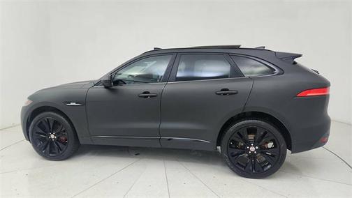 2019 Jaguar F-PACE 30t R-Sport
