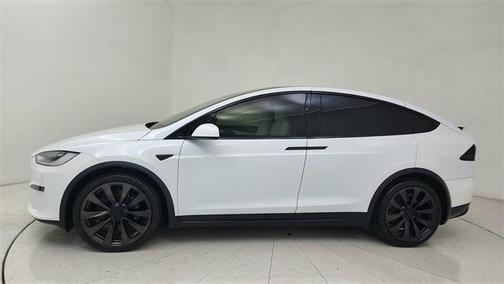 2023 Tesla Model X Standard Range