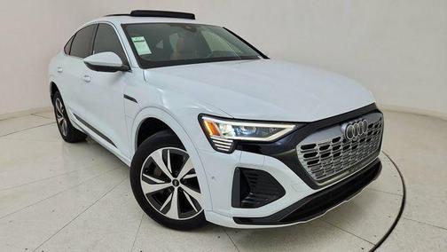 2024 Audi Q8 e-tron Premium Plus
