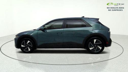 Digital Teal 2025 Hyundai IONIQ 5 SE