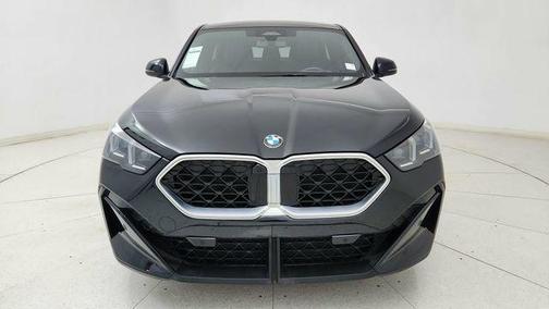 Black Sapphire Metallic 2025 BMW X2 xDrive28i