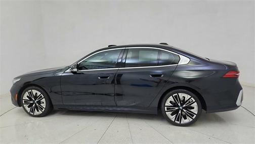 2026 BMW 540 xDrive