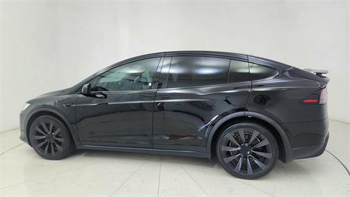 2023 Tesla Model X Standard Range
