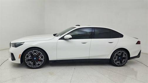 2024 BMW i5 eDrive40
