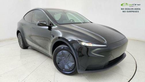 Diamond Black 2026 Tesla Model Y Rear-Wheel Drive