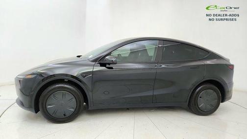 Diamond Black 2026 Tesla Model Y Rear-Wheel Drive