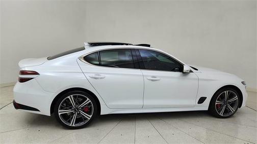 2025 Genesis G70 2.5T RWD