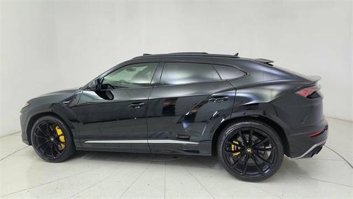 2019 Lamborghini Urus Base