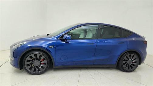 2024 Tesla Model Y Performance Dual Motor All-Wheel Drive