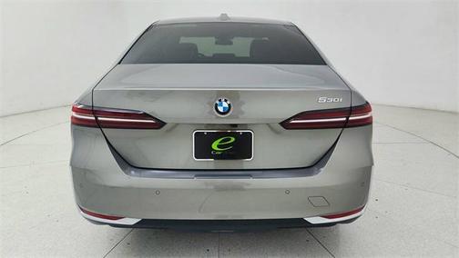 2024 BMW 530 i