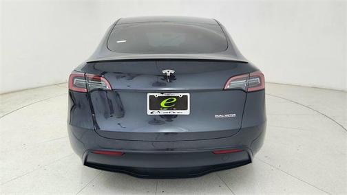 2024 Tesla Model Y Performance Dual Motor All-Wheel Drive
