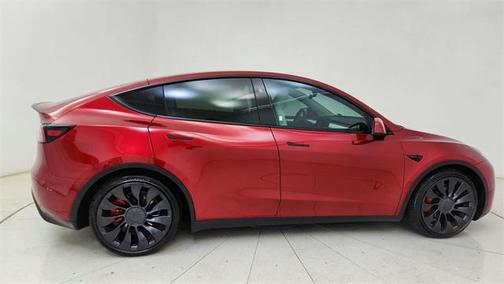 2024 Tesla Model Y Performance Dual Motor All-Wheel Drive
