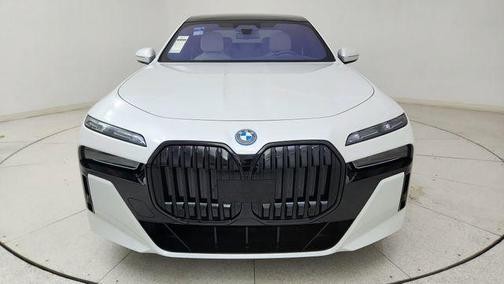 2023 BMW i7 xDrive60