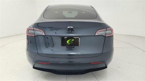2024 Tesla Model Y Long Range Dual Motor All-Wheel Drive