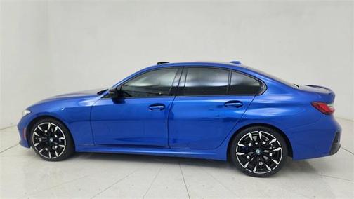 2025 BMW M340 M340i