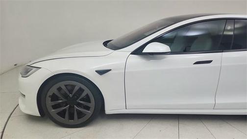 2022 Tesla Model S Base