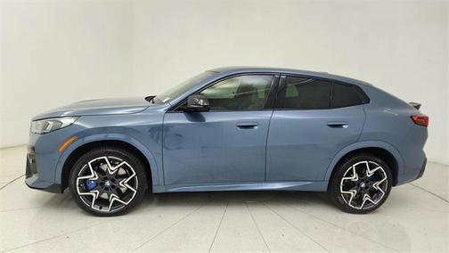 2024 BMW X2 M35i