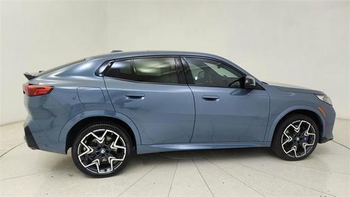 2024 BMW X2 M35i