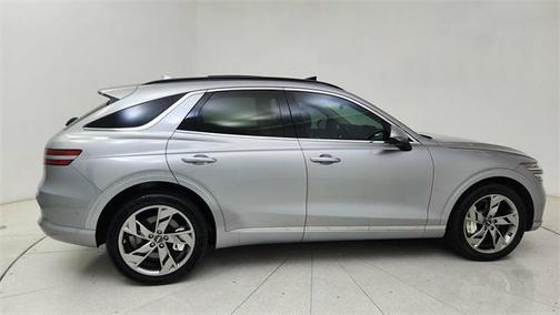 2024 Genesis Electrified GV70 Advanced AWD