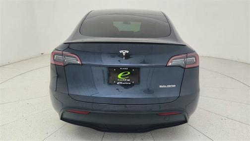 2024 Tesla Model Y Performance Dual Motor All-Wheel Drive