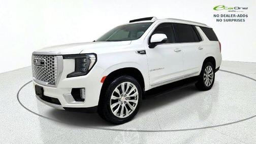 White Frost Tricoat 2024 GMC Yukon Denali