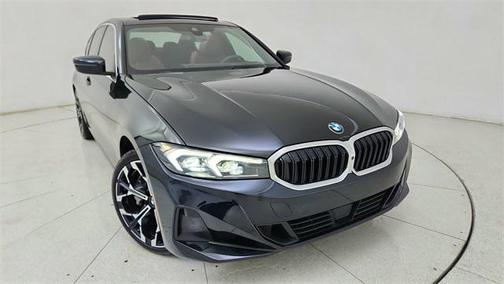 2025 BMW 330 330i