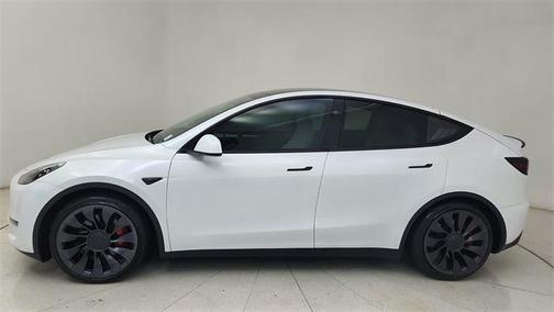 2024 Tesla Model Y Performance Dual Motor All-Wheel Drive