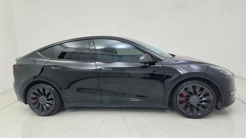 2022 Tesla Model Y Performance Dual Motor All-Wheel Drive