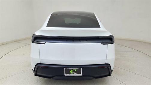 2026 Tesla Model Y Standard Rear-Wheel Drive