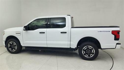 2023 Ford F-150 Lightning XLT