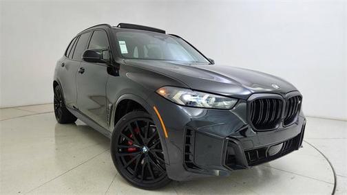 2025 BMW X5 M60i